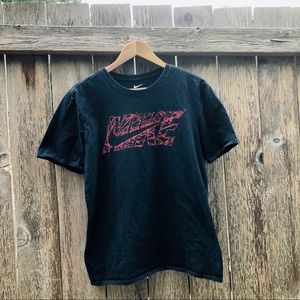 NIKE Tee